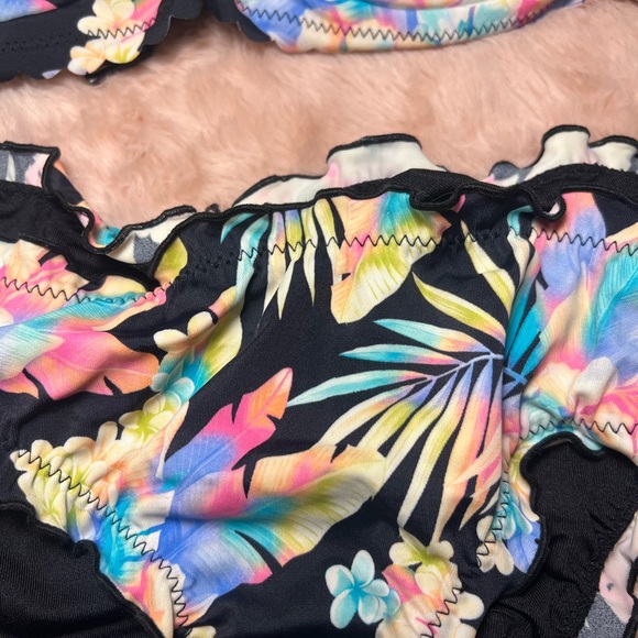 Coco Rave Black Tropical Floral Bikini - Picture 5 of 5